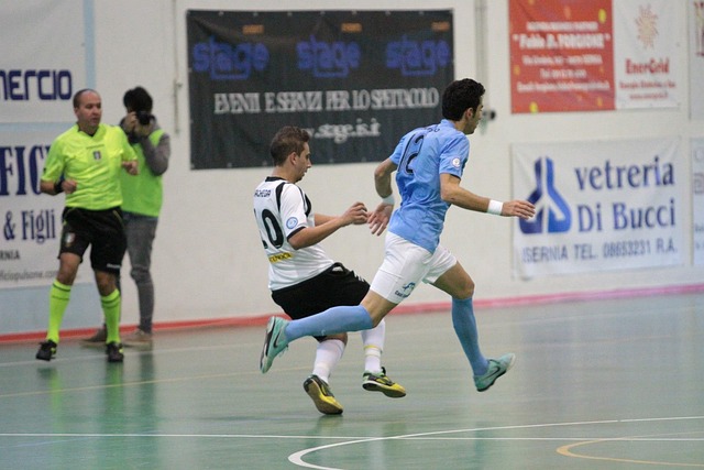 兼备快速的 兼备快速的